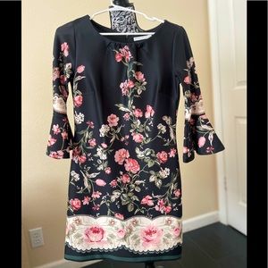 Floral print mid-long bell sleeved short dress by NY&Co petite Small
